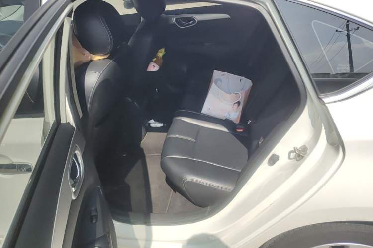 Used Nissan Sylphy 2022 Classic 1.6XE CVT Comfort Edition Left Rear Seat