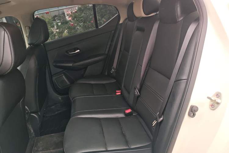 Used Nissan Sylphy 2022 1.6L XL CVT Smart Enjoyment Version Left Rear Seat