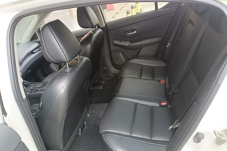 Used Nissan Sylphy 2022 1.6L XL CVT Smart Enjoyment Version Left Rear Seat