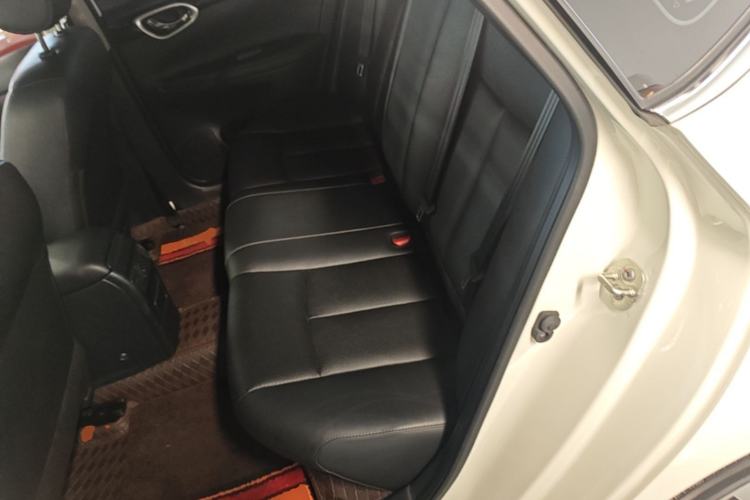Used Nissan Sylphy 2022 Classic 1.6XL CVT Luxury Edition Left Rear Seat