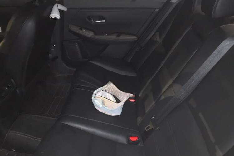 Used Nissan Sylphy 2022 1.6L XL CVT Enjoyment Edition Left Rear Seat