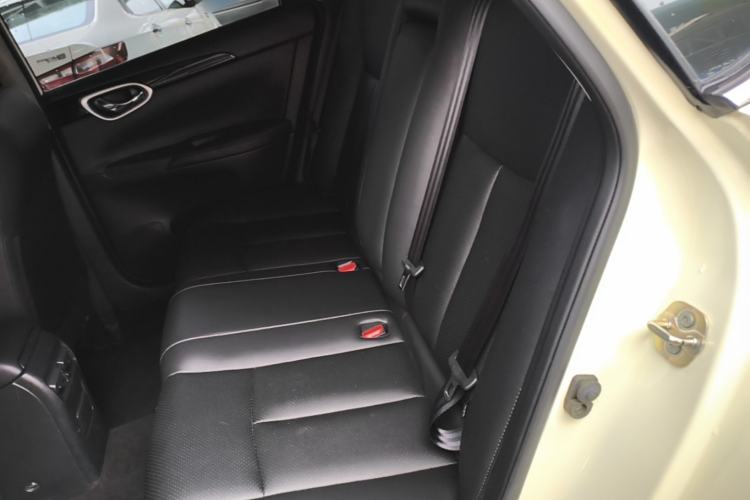 Used Nissan Sylphy 2022 Classic 1.6XL CVT Luxury Edition Left Rear Seat