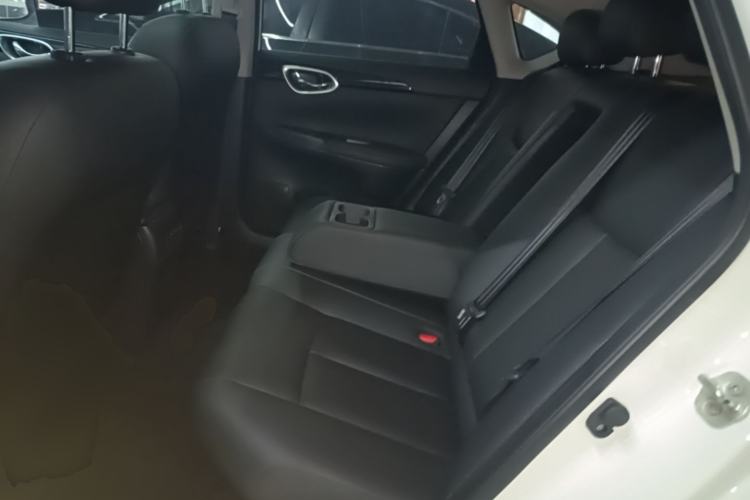 Used Nissan Sylphy 2022 Classic 1.6XL CVT Luxury Edition Left Rear Seat