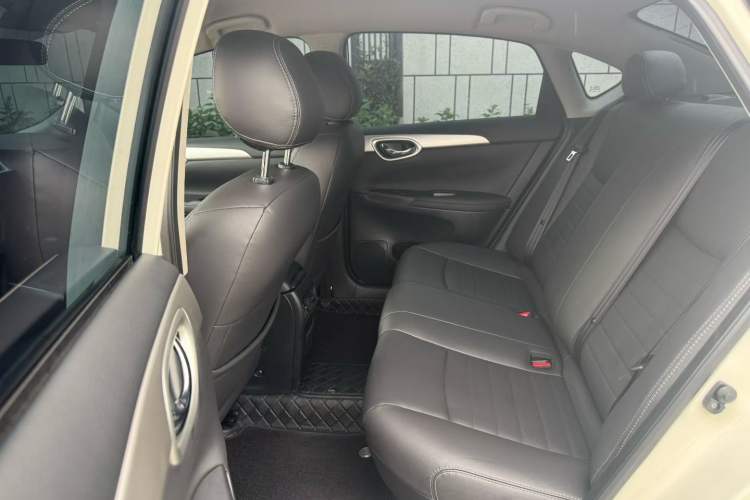 Used Nissan Sylphy 2022 Classic 1.6XE CVT Comfort Edition Left Rear Seat