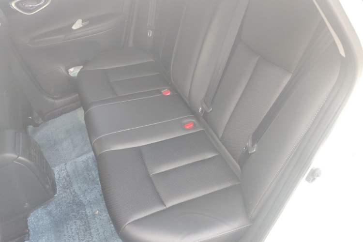 Used Nissan Sylphy 2022 Classic 1.6XL CVT Luxury Edition Left Rear Seat