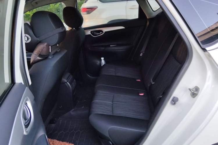 Used Nissan Sylphy 2022 Classic 1.6XE CVT Comfort Edition Left Rear Seat