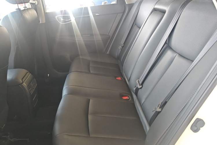 Used Nissan Sylphy 2022 Classic 1.6XL CVT Luxury Edition Left Rear Seat