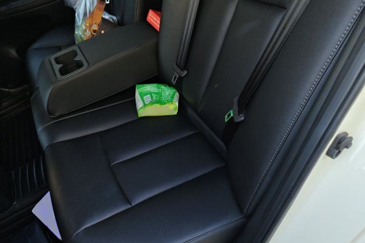 Used Nissan Sylphy 2022 Classic 1.6XL CVT Luxury Edition Left Rear Seat