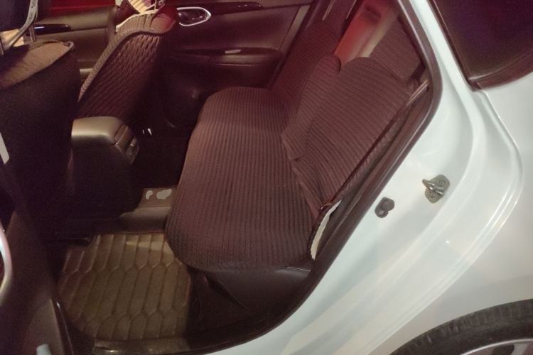 Used Nissan Sylphy 2022 Classic 1.6XL CVT Luxury Edition Left Rear Seat