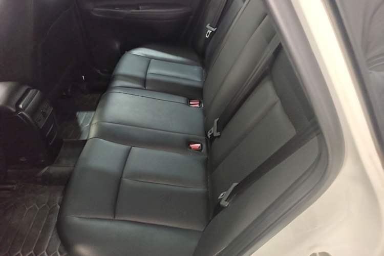 Used Nissan Sylphy 2022 Classic 1.6XL CVT Luxury Edition Left Rear Seat