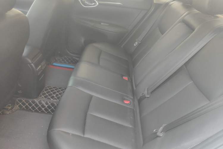 Used Nissan Sylphy 2022 Classic 1.6XL CVT Luxury Edition Left Rear Seat