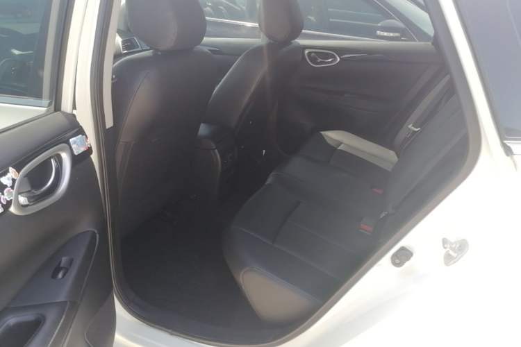 Used Nissan Sylphy 2022 Classic 1.6XL CVT Luxury Edition Left Rear Seat