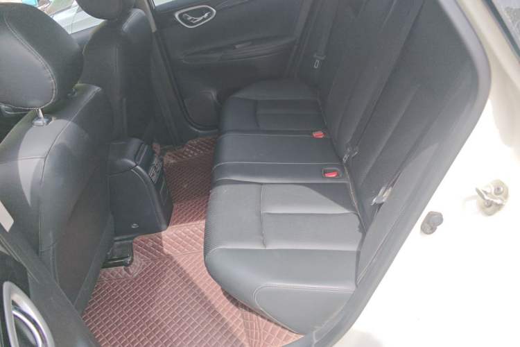Used Nissan Sylphy 2022 Revised Version Classic 1.6XL CVT Luxury Edition Left Rear Seat