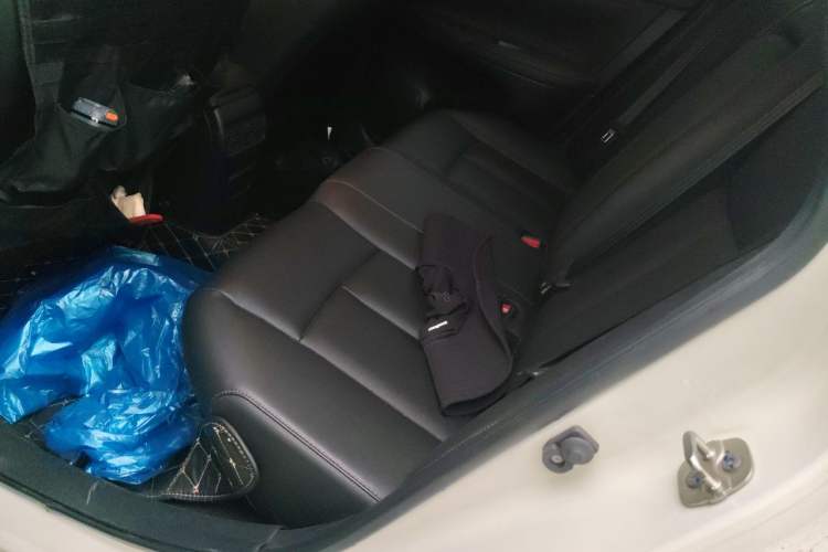 Used Nissan Sylphy 2022 Classic 1.6XL CVT Luxury Edition Left Rear Seat
