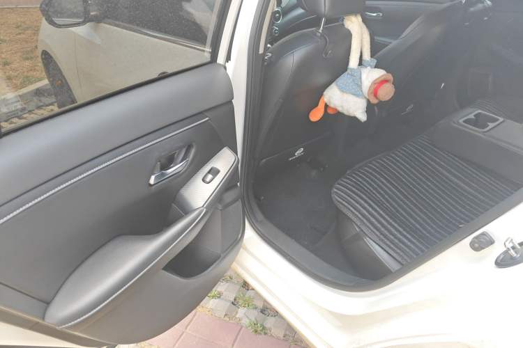 Used Nissan Sylphy 2022 1.6L XL CVT Enjoyment Edition Left Rear Seat