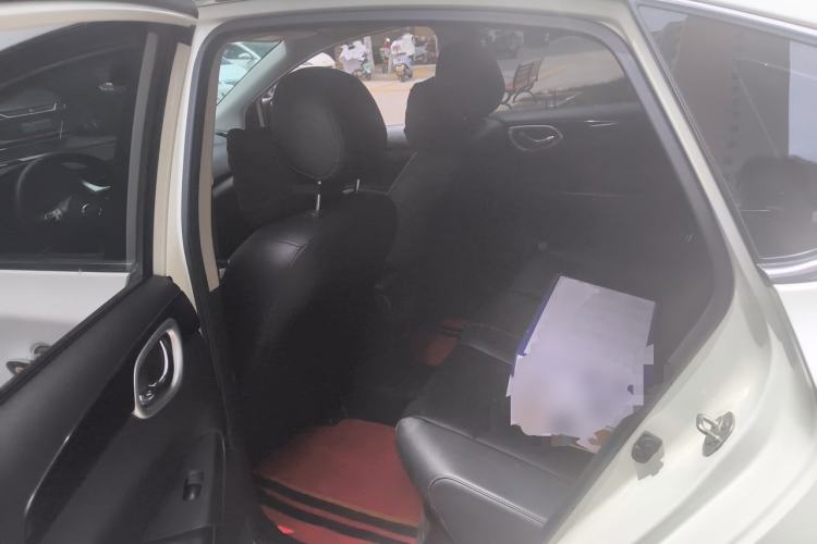 Used Nissan Sylphy 2022 Classic 1.6XL CVT Luxury Edition Left Rear Seat