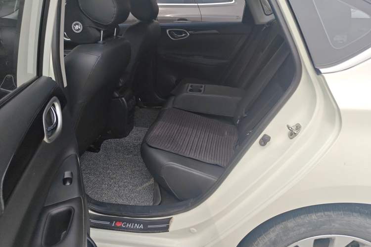 Used Nissan Sylphy 2022 Classic 1.6XL CVT Luxury Edition Left Rear Seat