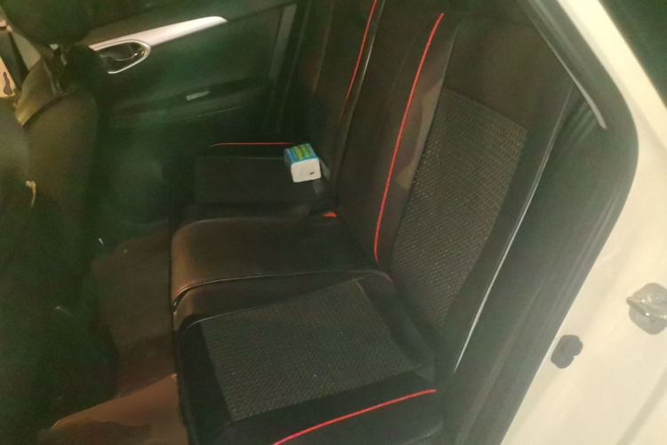 Used Nissan Sylphy 2022 Revised Version Classic 1.6XL CVT Luxury Edition Left Rear Seat