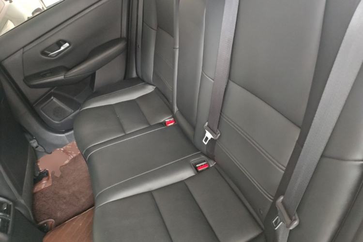 Used Nissan Sylphy 2022 1.6L XL CVT Enjoyment Edition Left Rear Seat