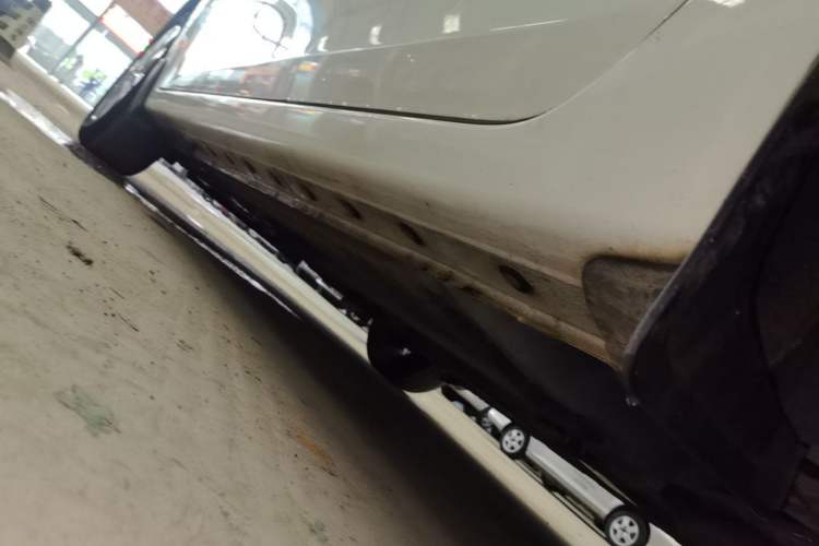 Used Nissan Sylphy 2022 Classic 1.6XE CVT Comfort Edition Left Side Sill