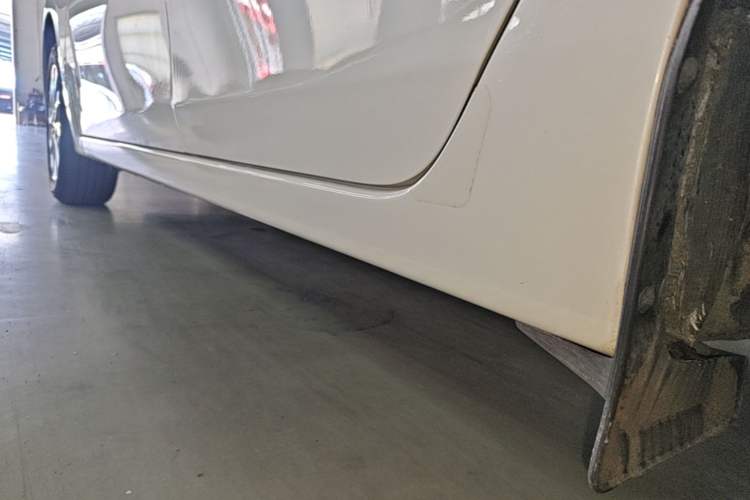 Used Nissan Sylphy 2022 Classic 1.6XE CVT Comfort Edition Left Side Sill