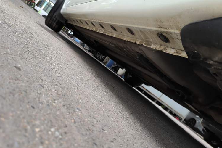 Used Nissan Sylphy 2022 Classic 1.6XL CVT Luxury Edition Left Side Sill