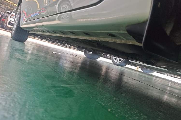 Used Nissan Sylphy 2022 Classic 1.6XE CVT Comfort Edition Left Side Sill