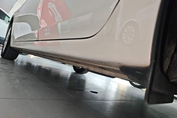 Used Nissan Sylphy 2022 Classic 1.6XE CVT Comfort Edition Left Side Sill