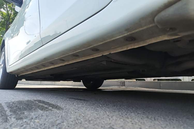 Used Nissan Sylphy 2022 Classic 1.6XE CVT Comfort Edition Left Side Sill