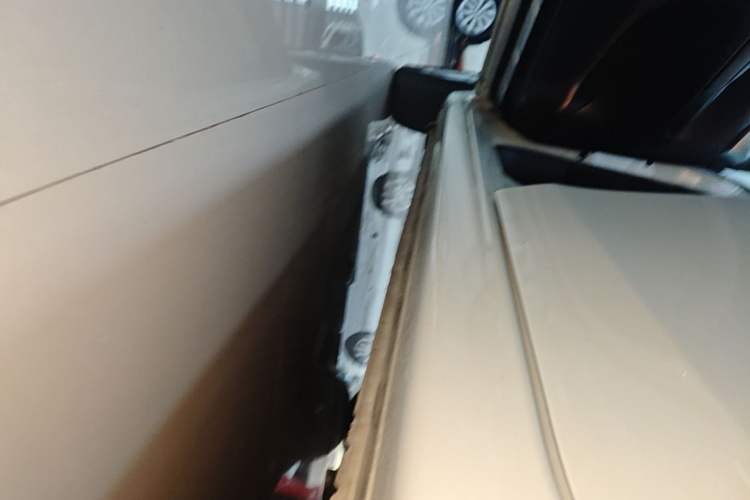 Used Nissan Sylphy 2022 Classic 1.6XE CVT Comfort Edition Left Side Sill