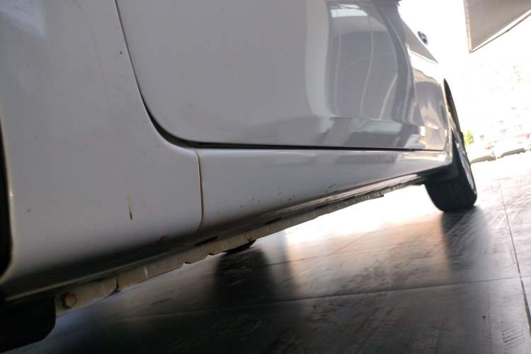 Used Nissan Sylphy 2022 Classic 1.6XL CVT Luxury Edition Left Side Sill