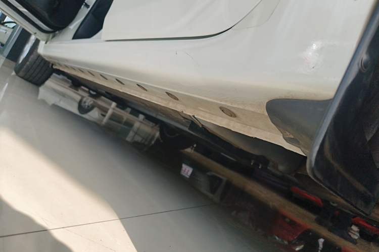 Used Nissan Sylphy 2022 Classic 1.6XE CVT Comfort Edition Left Side Sill