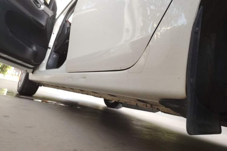 Used Nissan Sylphy 2022 Classic 1.6XE CVT Comfort Edition Left Side Sill