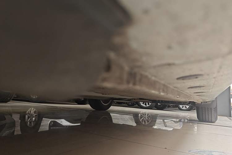 Used Nissan Sylphy 2022 Classic 1.6XE CVT Comfort Edition Left Side Sill