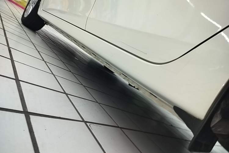 Used Nissan Sylphy 2022 Classic 1.6XE CVT Comfort Edition Left Side Sill