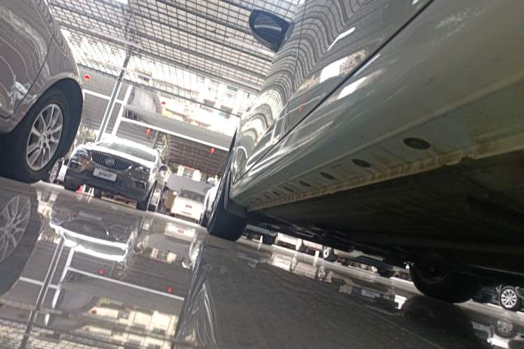 Used Nissan Sylphy 2022 Classic 1.6XE CVT Comfort Edition Left Side Sill