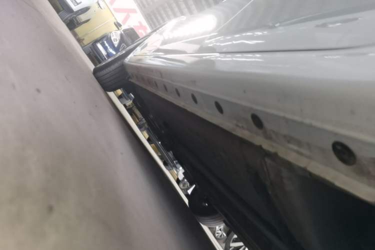 Used Nissan Sylphy 2022 Classic 1.6XE CVT Comfort Edition Left Side Sill