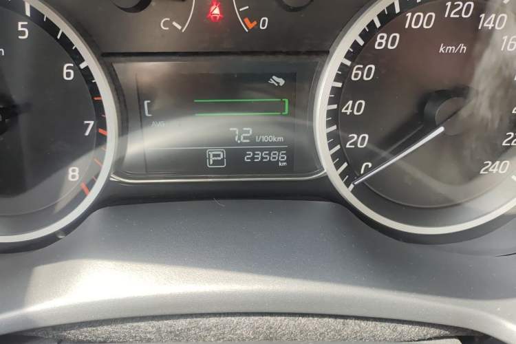 Used Nissan Sylphy 2022 Classic 1.6XE CVT Comfort Edition Odometer Close Up