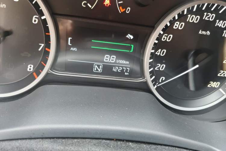 Used Nissan Sylphy 2022 Classic 1.6XE CVT Comfort Edition Odometer Close Up