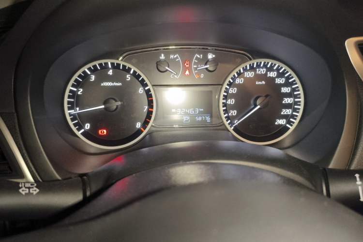 Used Nissan Sylphy 2022 Classic 1.6XE CVT Comfort Edition Odometer Close Up