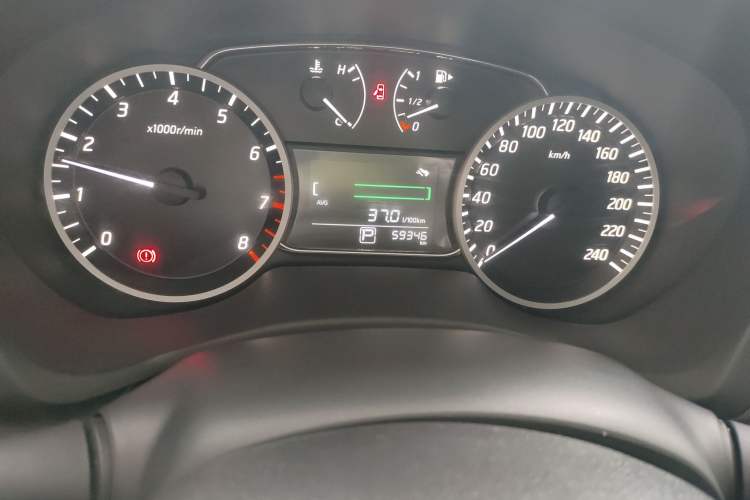Used Nissan Sylphy 2022 Classic 1.6XL CVT Luxury Edition Odometer Close Up