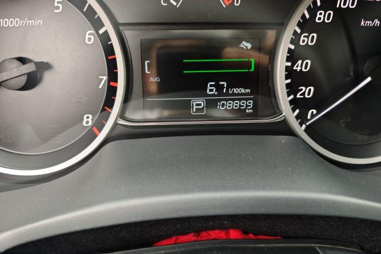 Used Nissan Sylphy 2022 Classic 1.6XL CVT Luxury Edition Odometer Close Up