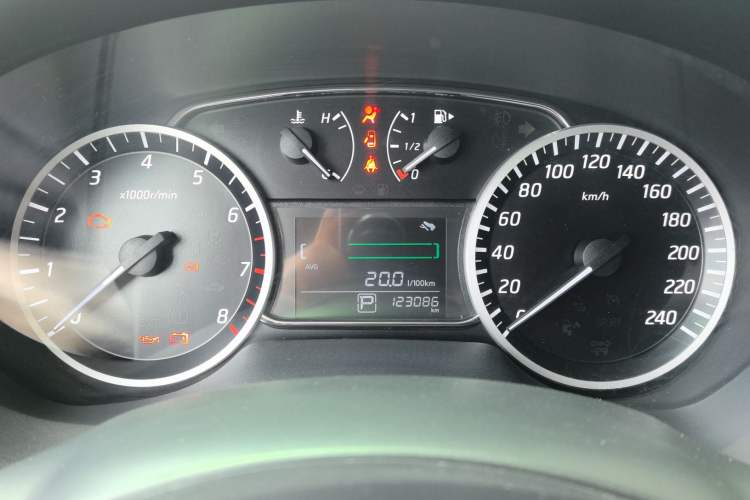 Used Nissan Sylphy 2022 Classic 1.6XE CVT Comfort Edition Odometer Close Up