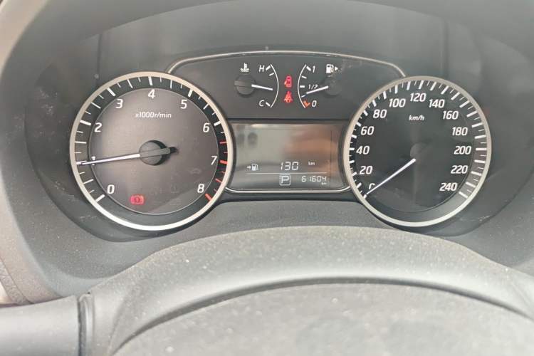 Used Nissan Sylphy 2022 Classic 1.6XE CVT Comfort Edition Odometer Close Up