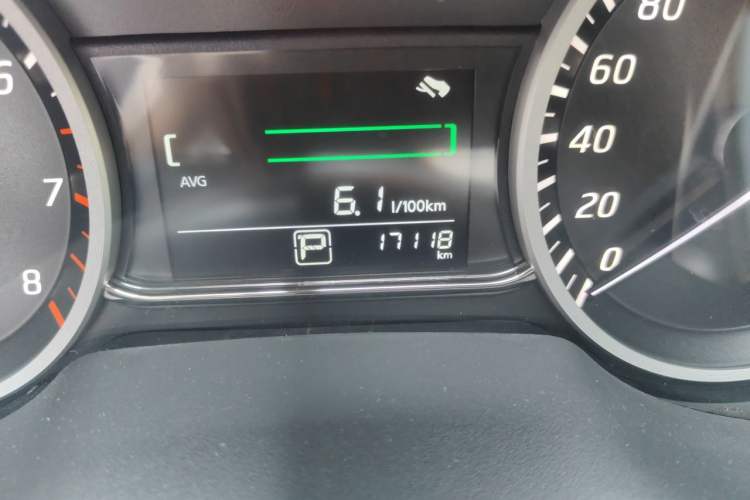 Used Nissan Sylphy 2022 Classic 1.6XE CVT Comfort Edition Odometer Close Up