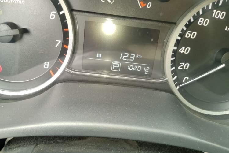 Used Nissan Sylphy 2022 Classic 1.6XE CVT Comfort Edition Odometer Close Up