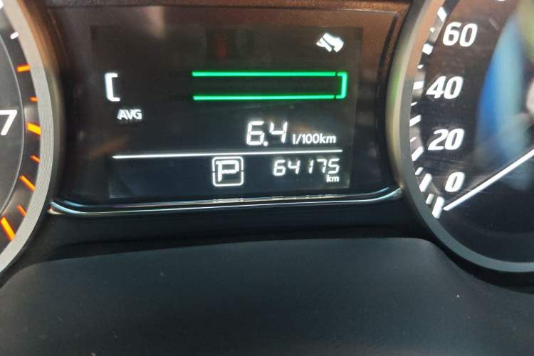 Used Nissan Sylphy 2022 Revised Version Classic 1.6XL CVT Luxury Edition Odometer Close Up