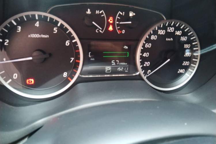 Used Nissan Sylphy 2022 Revised Version Classic 1.6XL CVT Luxury Edition Odometer Close Up