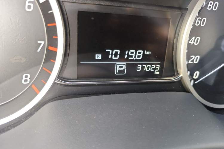 Used Nissan Sylphy 2022 Classic 1.6XL CVT Luxury Edition Odometer Close Up