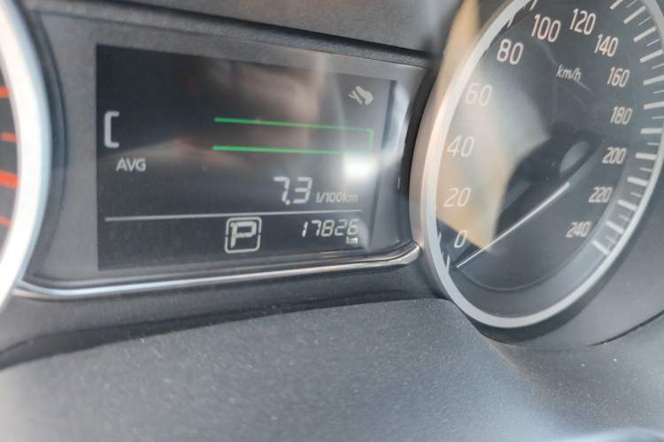 Used Nissan Sylphy 2022 Classic 1.6XE CVT Comfort Edition Odometer Close Up
